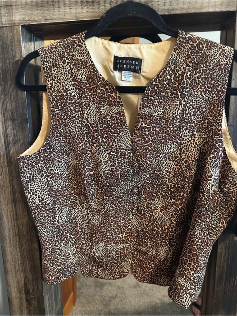 Spenser Jeremy 100% Silk Leopard Print Sleeveless Blouse Top Womens L NWT